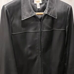 Talbots Black Leather Jacket with Sleek Zip-Up Design